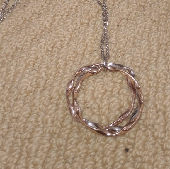 🎁💜5/$10 PAPARAZZI JEWELRY SET - Picture 5 of 5